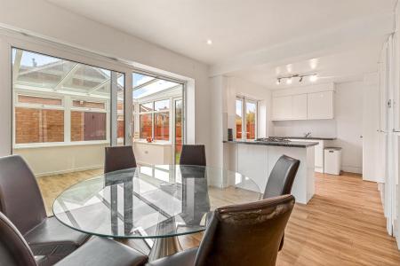 5 bedroom Detached house for sale in Rectory Lane, Thurcaston, Leicester