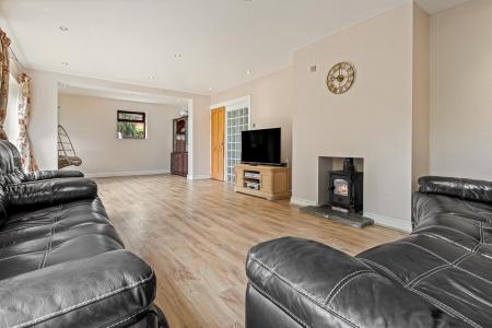 5 bedroom Detached house for sale in Rectory Lane, Thurcaston, Leicester