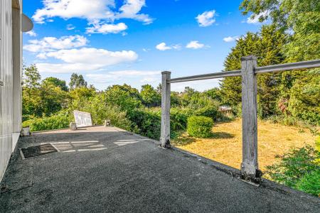 4 bedroom Detached house for sale in Welford Road, Leicester