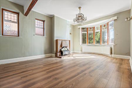 4 bedroom Detached house for sale in Welford Road, Leicester