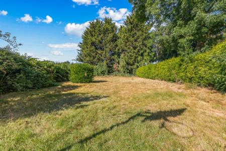 4 bedroom Detached house for sale in Welford Road, Leicester