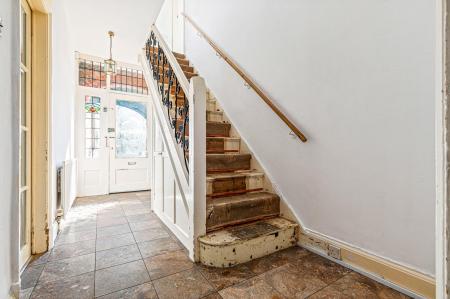 4 bedroom Detached house for sale in Welford Road, Leicester