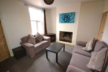 3 bedroom Property to let in Roman Street, Leicester