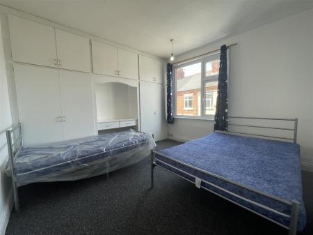 2 bedroom Terraced House for sale in Tudor Road, Leicester