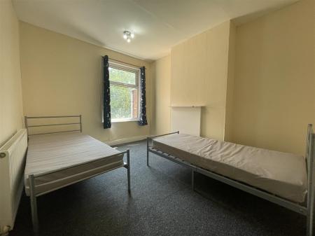 2 bedroom Terraced House for sale in Tudor Road, Leicester