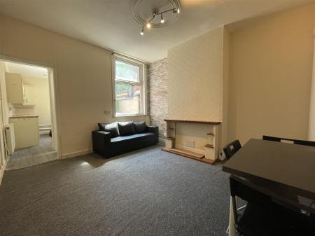 2 bedroom Terraced House for sale in Tudor Road, Leicester
