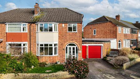 3 bedroom Semi-detached house for sale in Ashclose Avenue, Leicester