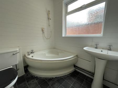 3 bedroom Terraced House for sale in Gaul Street, Leicester