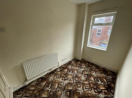 3 bedroom Terraced House for sale in Gaul Street, Leicester