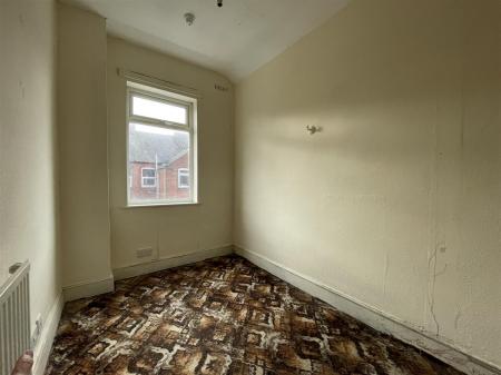 3 bedroom Terraced House for sale in Gaul Street, Leicester