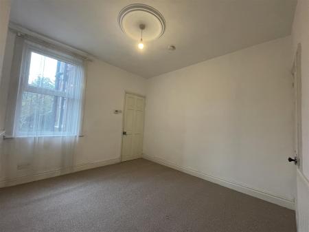 2 bedroom Terraced House for sale in Montague Road, Clarendon Park, Leicester