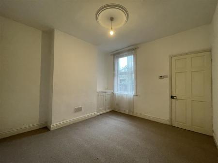 2 bedroom Terraced House for sale in Montague Road, Clarendon Park, Leicester