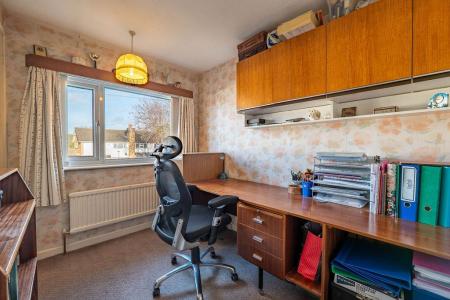 4 bedroom Semi-detached house for sale in Dorset Avenue, Wigston