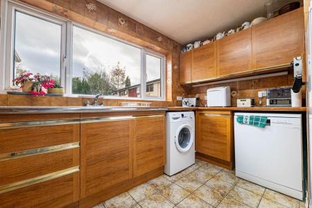 4 bedroom Semi-detached house for sale in Dorset Avenue, Wigston