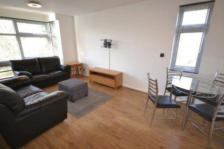 1 bedroom Property to let in Ratcliffe Court, Stoneygate, Leicester