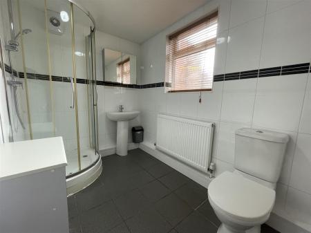 3 bedroom Terraced House for sale in Wilberforce Road, Leicester