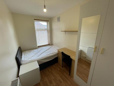 3 bedroom Terraced House for sale in Wilberforce Road, Leicester