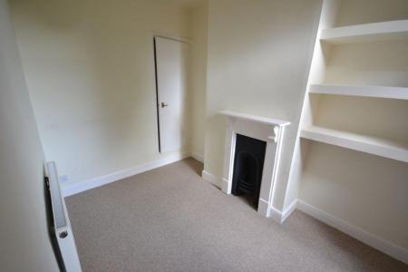 2 bedroom Property to let in Avenue Road Extension, Leicester