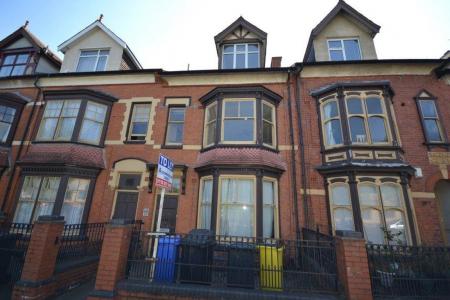 1 bedroom Property to let in Fosse Road South, Leicester