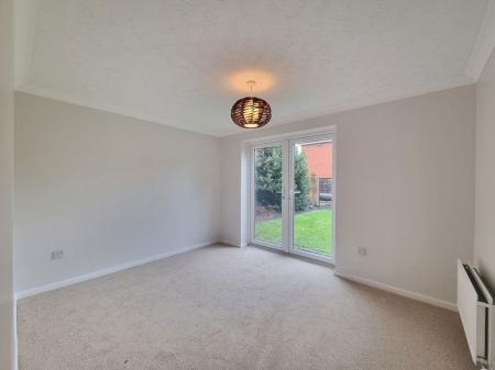 4 bedroom Property to let in Fox Covert, Leicester
