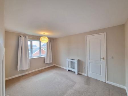4 bedroom Property to let in Fox Covert, Leicester