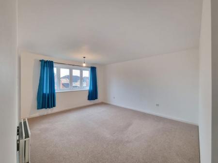 4 bedroom Property to let in Fox Covert, Leicester