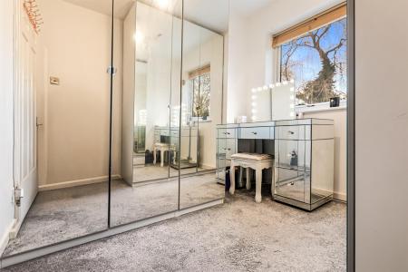 5 bedroom Detached house for sale in Hollies Way, Bushby, Leicester