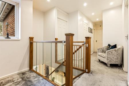 5 bedroom Detached house for sale in Hollies Way, Bushby, Leicester