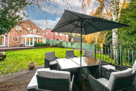 5 bedroom Detached house for sale in Hollies Way, Bushby, Leicester