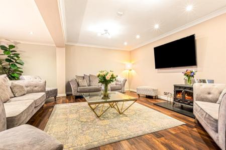 5 bedroom Detached house for sale in Hollies Way, Bushby, Leicester