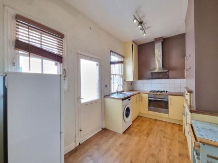 2 bedroom Property to let in Oban Street, Leicester