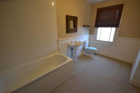 2 bedroom Property to let in Oban Street, Leicester