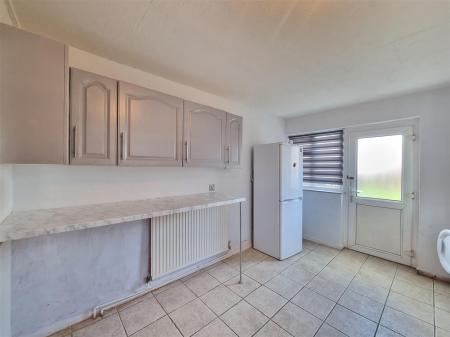 3 bedroom Semi-detached house for sale in Folville Rise, Leicester
