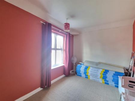 3 bedroom Semi-detached house for sale in Folville Rise, Leicester