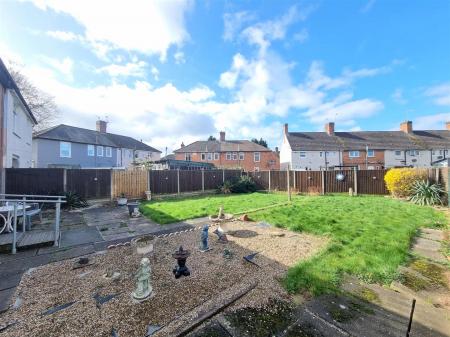 3 bedroom Semi-detached house for sale in Folville Rise, Leicester