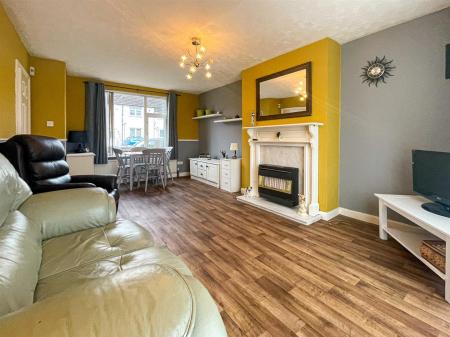3 bedroom Semi-detached house for sale in Folville Rise, Leicester