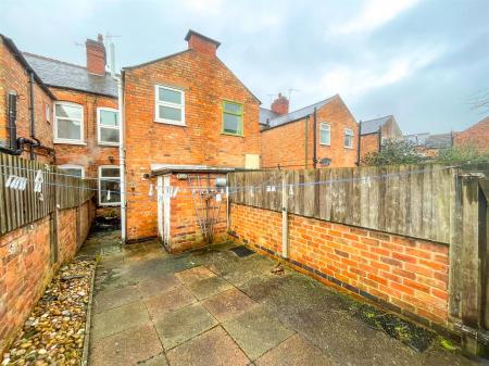 2 bedroom Terraced House for sale in Bolton Road, Westcotes, Leicester