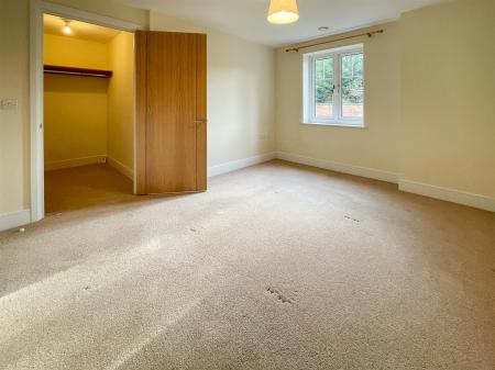 1 bedroom Apartment for sale in Wolsey Court, Leicester
