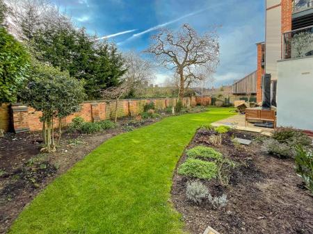 1 bedroom Apartment for sale in Wolsey Court, Leicester