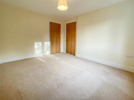 1 bedroom Apartment for sale in Wolsey Court, Leicester