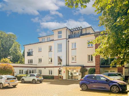 1 bedroom Apartment for sale in Wolsey Court, Leicester