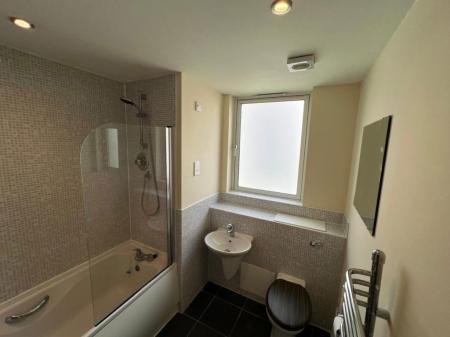 2 bedroom Property to let in Watkin Road, Leicester