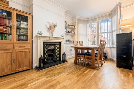 3 bedroom Terraced House for sale in Fleetwood Road, Clarendon Park