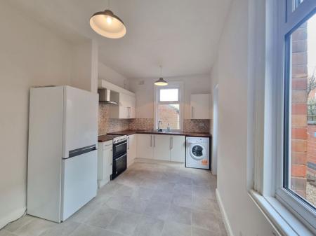 1 bedroom Property to let in St Albans Road, Leicester