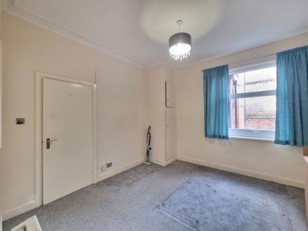1 bedroom Property to let in St Albans Road, Leicester