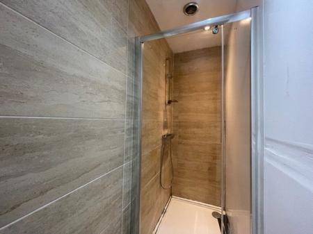 4 bedroom Property to let in Hartopp Road, Leicester