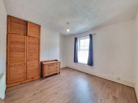 2 bedroom Property to let in Cradock Road, Leicester