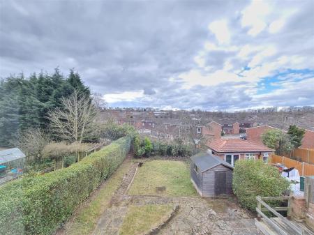 3 bedroom Semi-detached house for sale in Wicklow Drive, Leicester