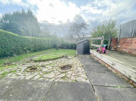 3 bedroom Semi-detached house for sale in Wicklow Drive, Leicester