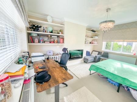 3 bedroom Semi-detached house for sale in Wicklow Drive, Leicester